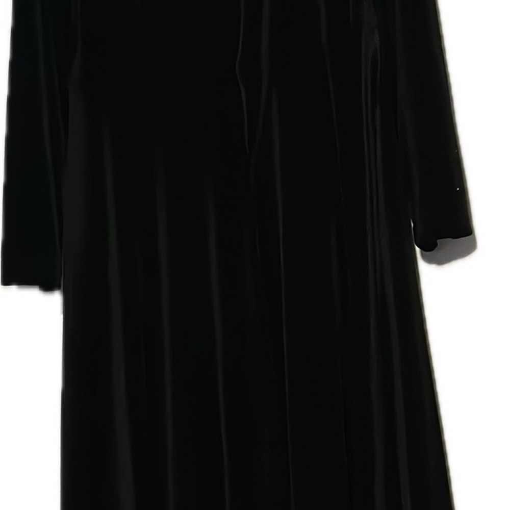 Maison Tara Elegant Black Velvet Maxi Dress 14W